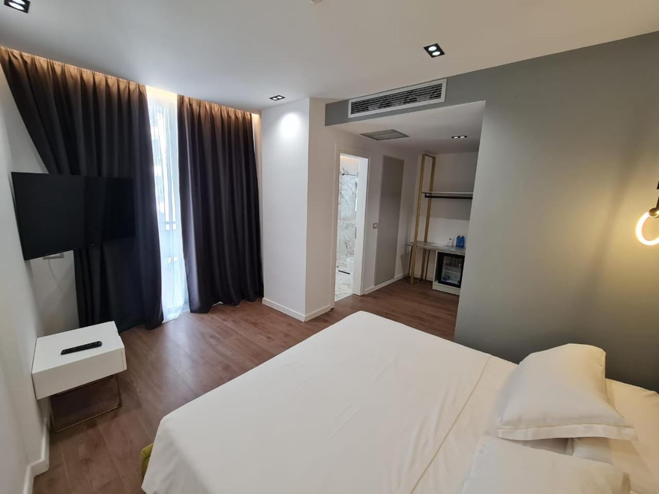 Regina City Hotel & Spa Avlonya Dış mekan fotoğraf